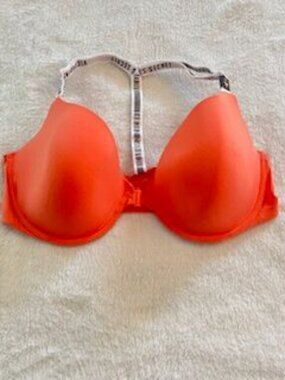 NWT Victoria Secret Bra